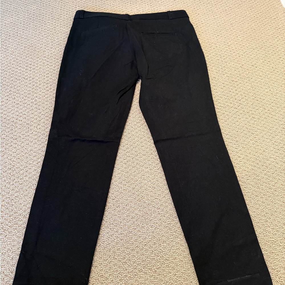 Banana Republic Sloan stretch trousers. Size 6. Back. Durable and clean.